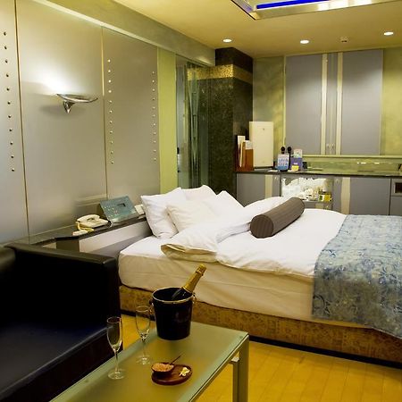 Hotel Grand Garden (Adults Only) Jokohama Pokój zdjęcie